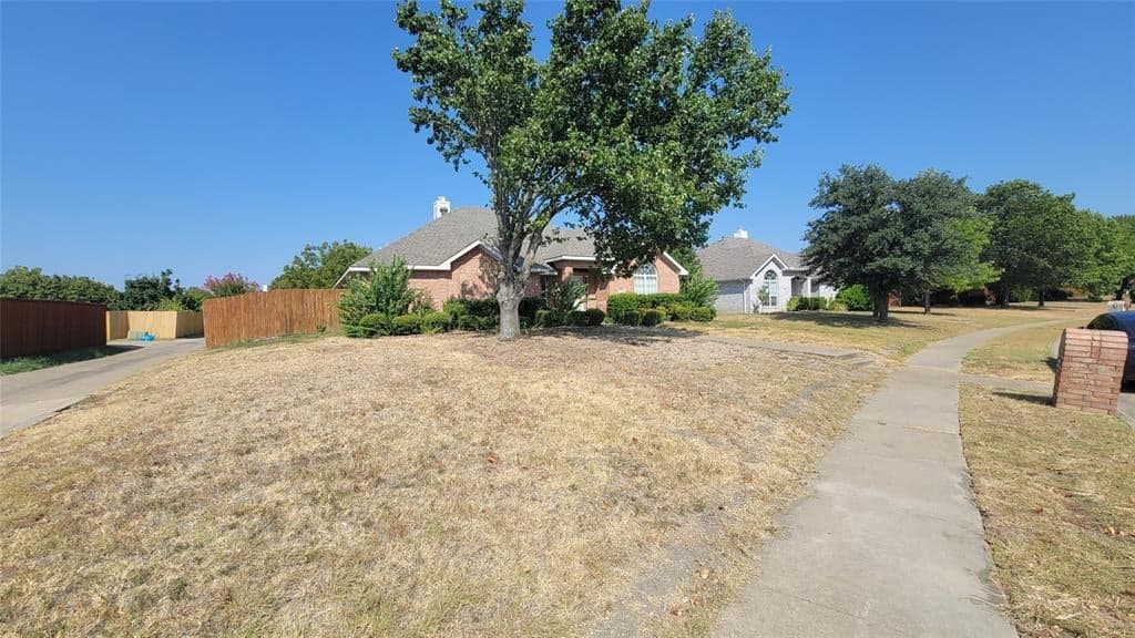 3807 Brantford Dr