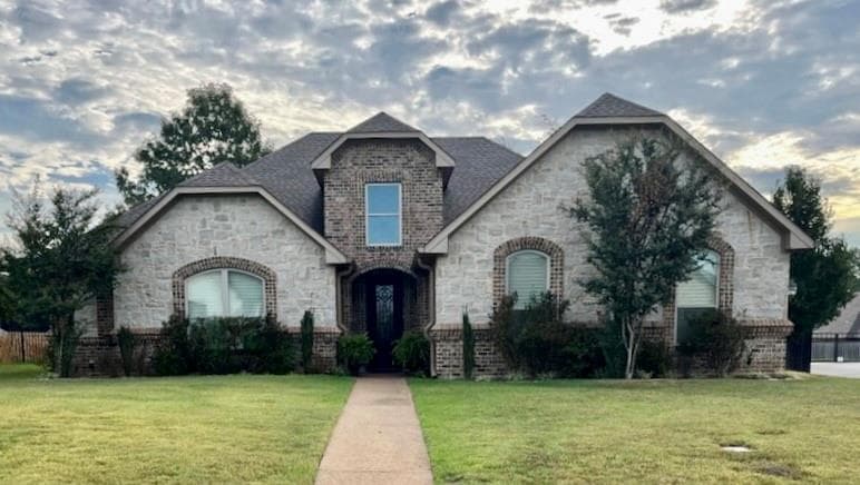 1700 Riviera Dr