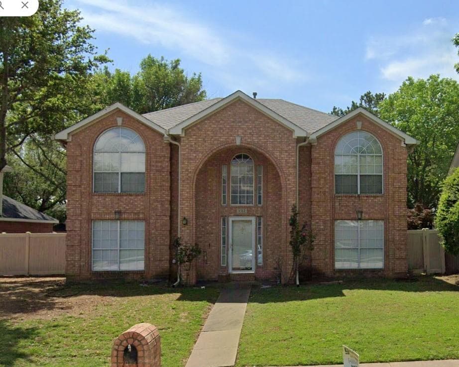 1312 Bogard Ln