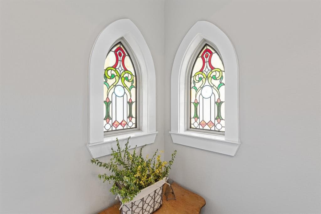Gallery image 4