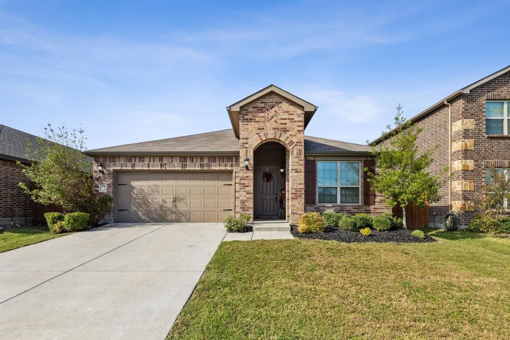 4111 Indian Paintbrush Ln