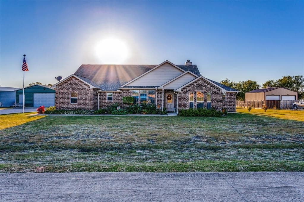 107 Avalon Dr