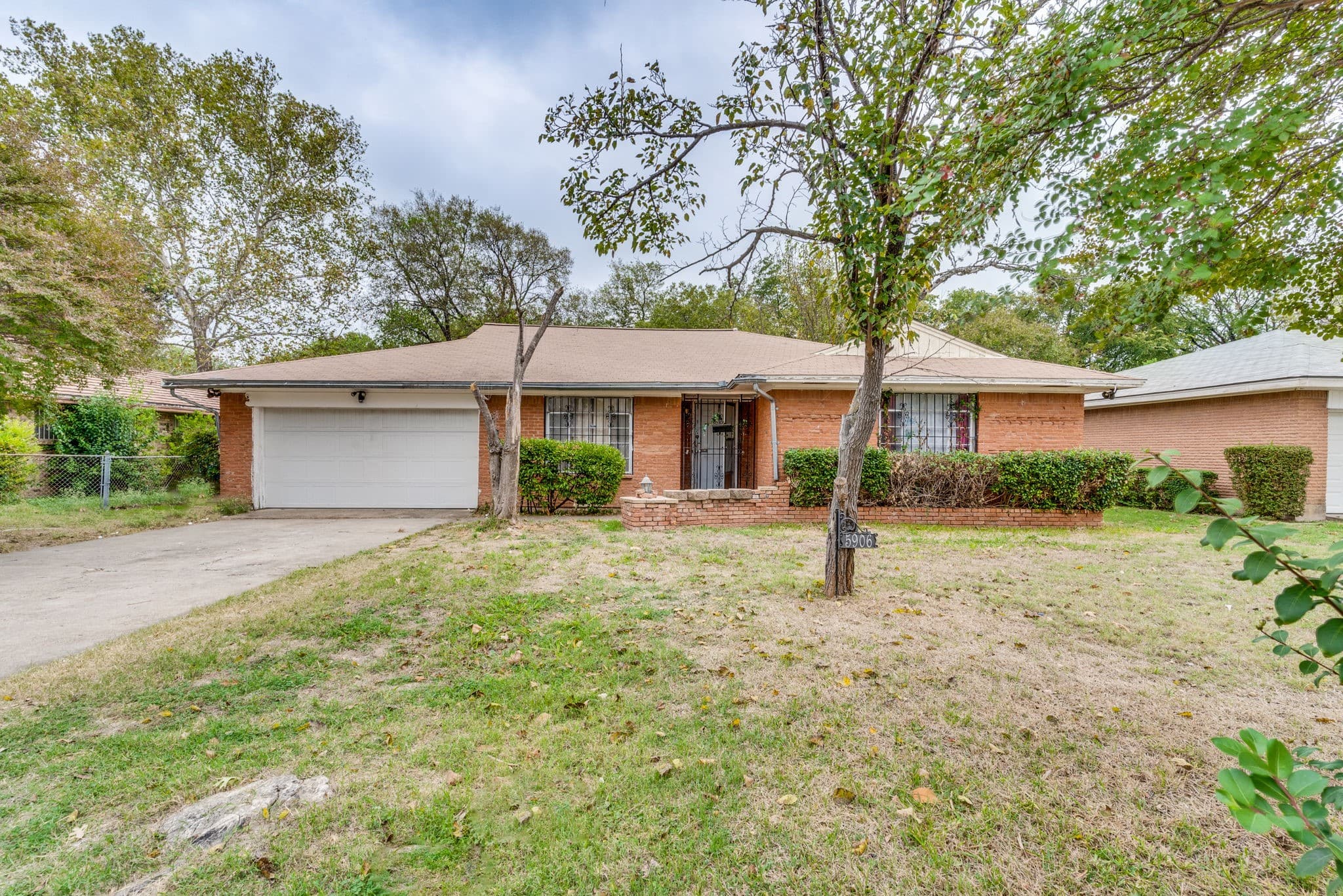 5906 Trailwood Dr
