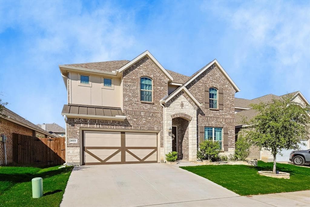 10221 Fox Manor Trl