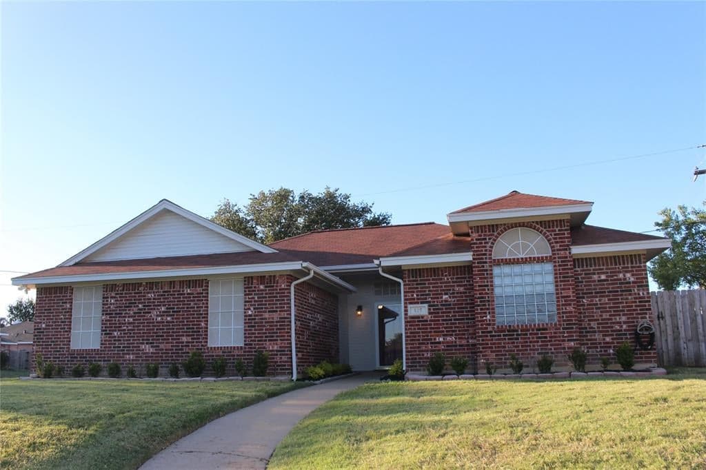 525 Bluebonnet Ct