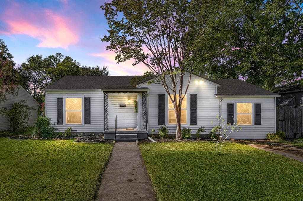 1227 San Patricio Dr