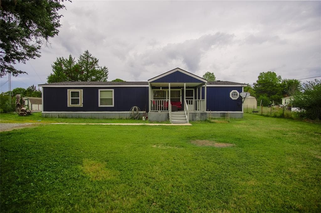 33 Sheryl Ln