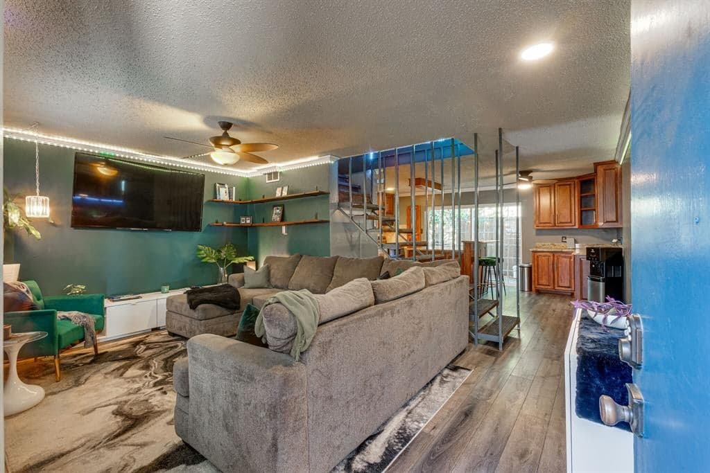 Gallery image 4