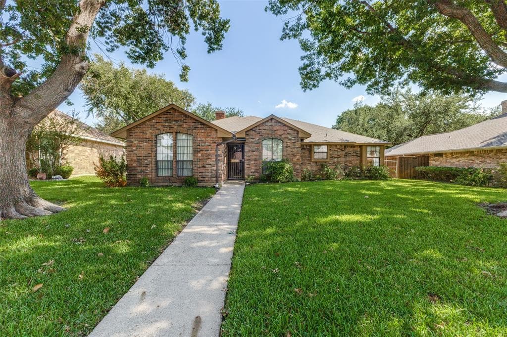 4222 Blackheath Rd