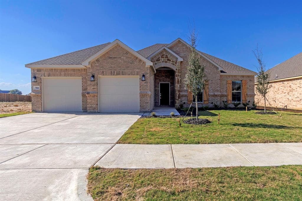 704 Lake Murray Ln