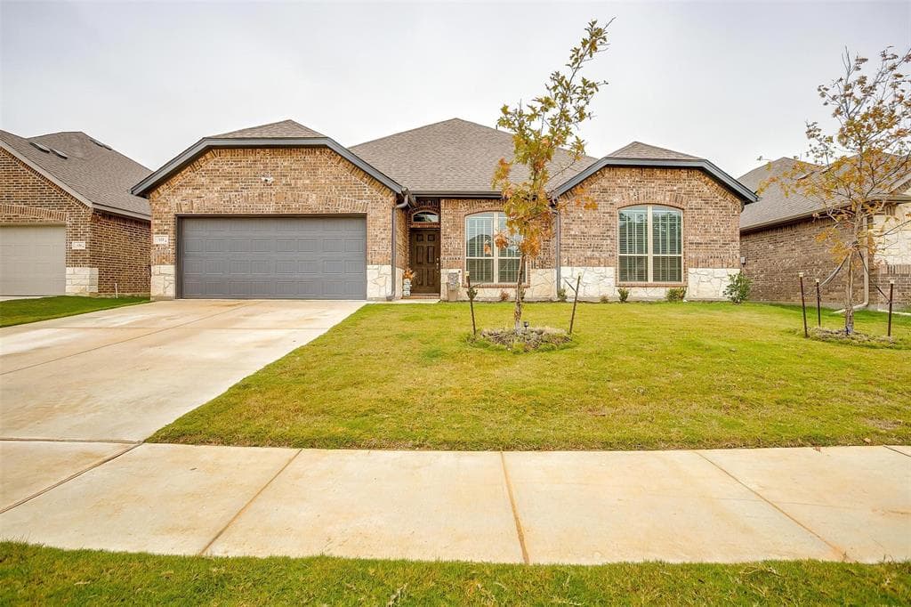 132 Colonial Dr
