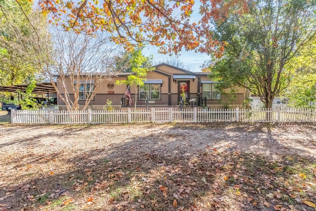 1107 County Road 1912