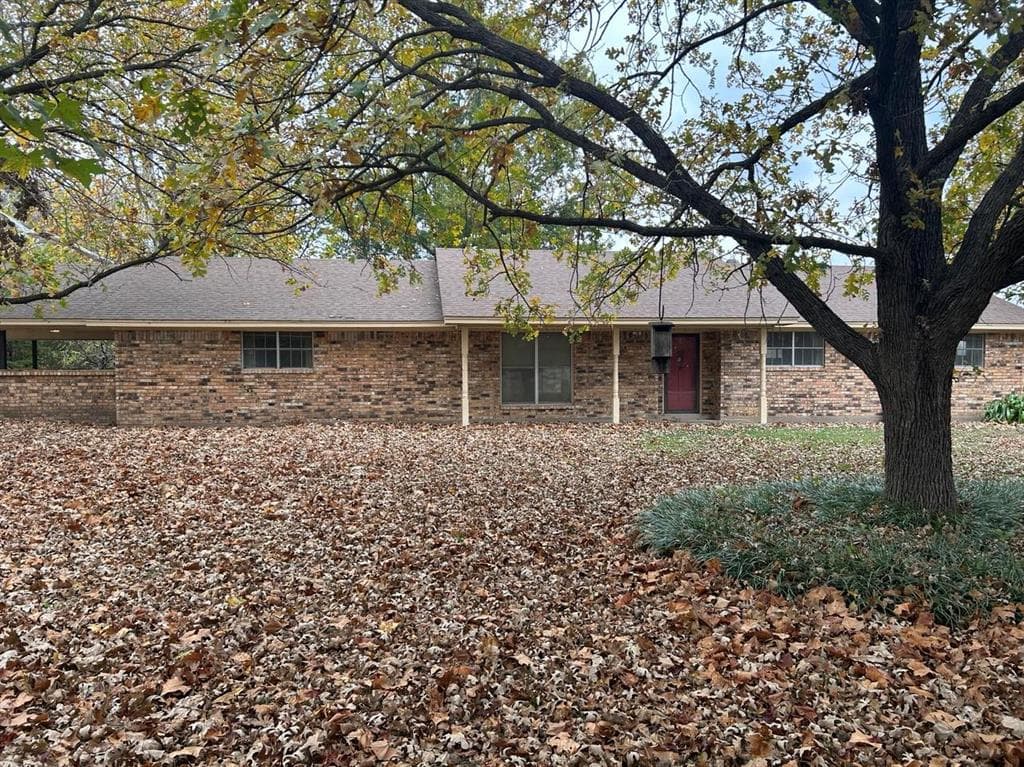 4589 N State Highway 121