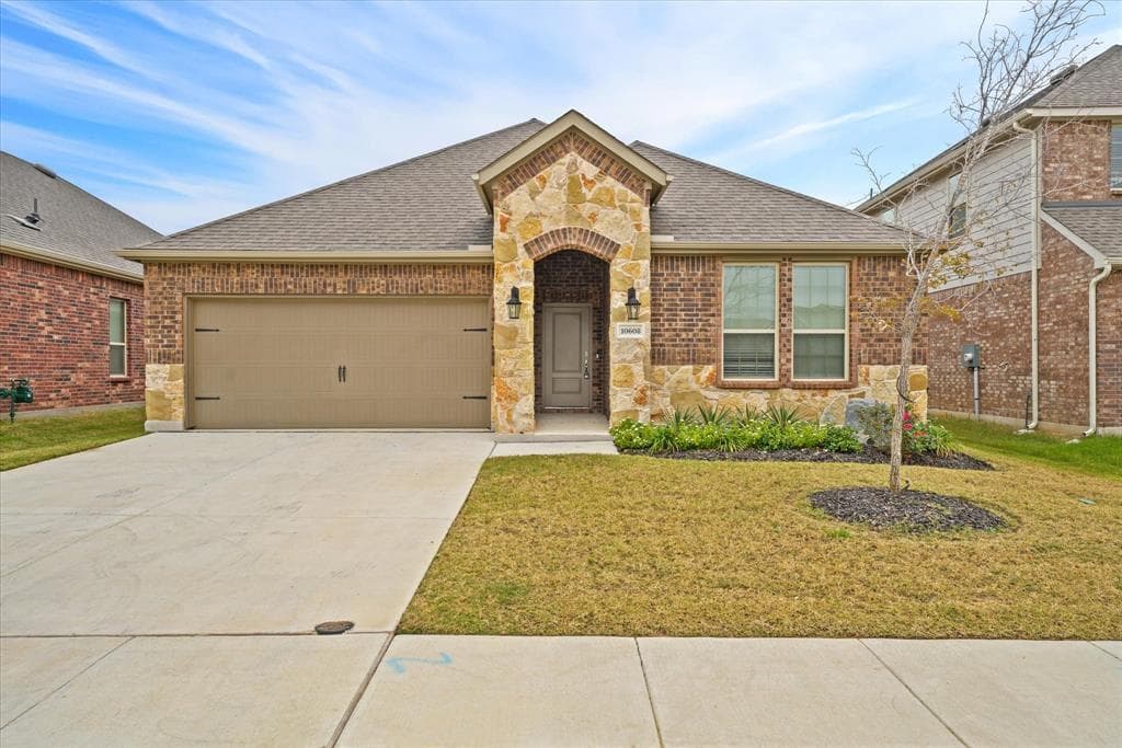 10608 Echo Brook Ln