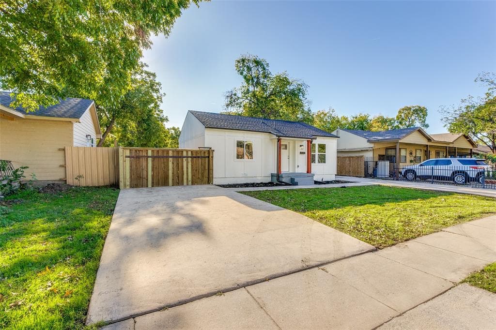 3062 Storey Ln