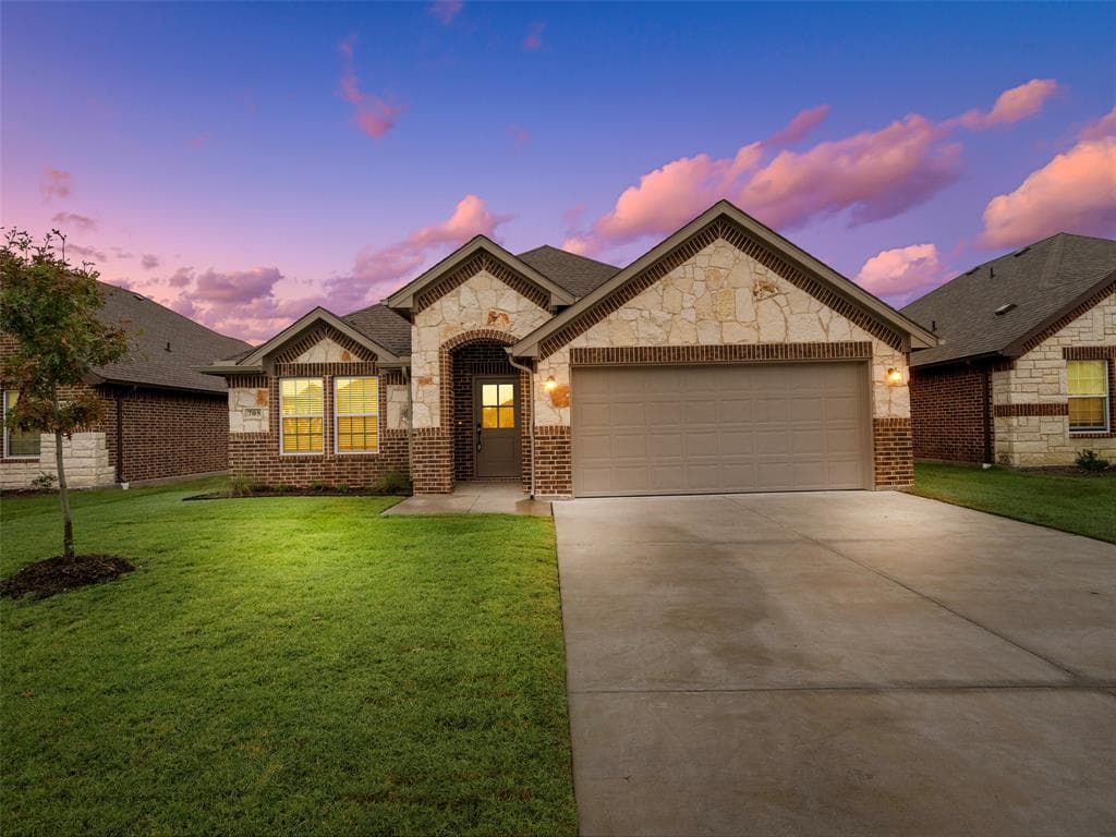 705 Ransom Way