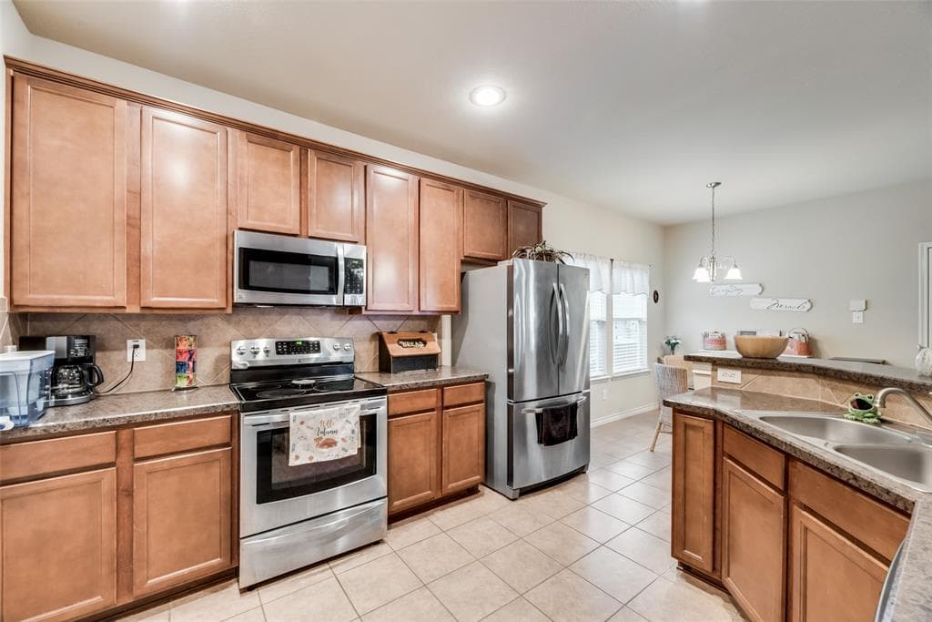 1005 Appalachian Ln