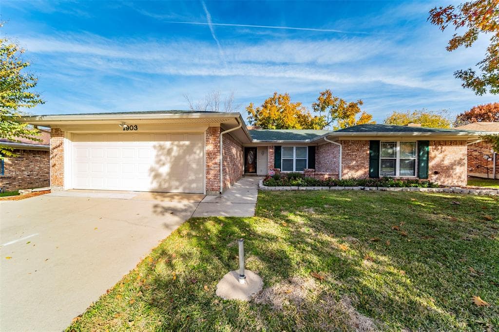 1903 Briar Meadow Dr