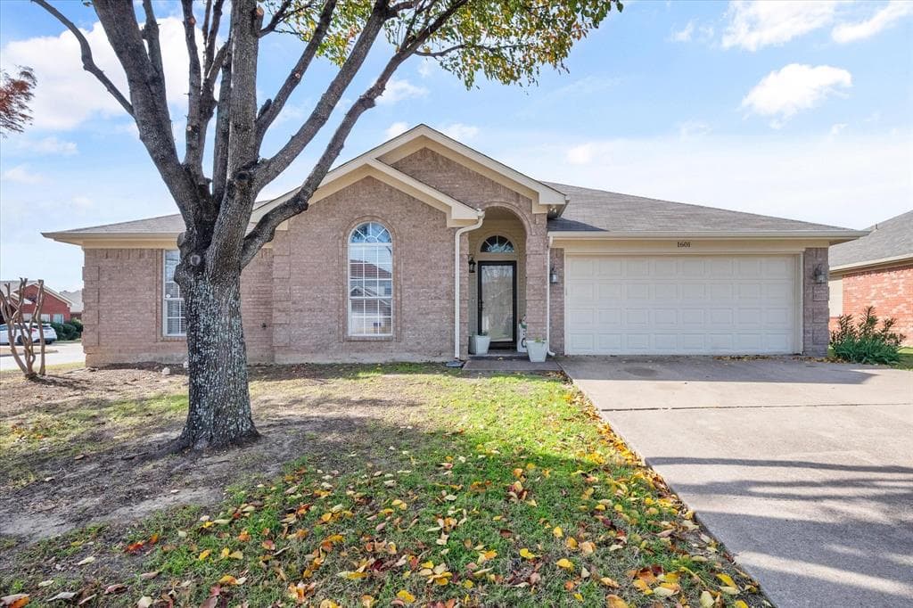 1601 Cancun Dr