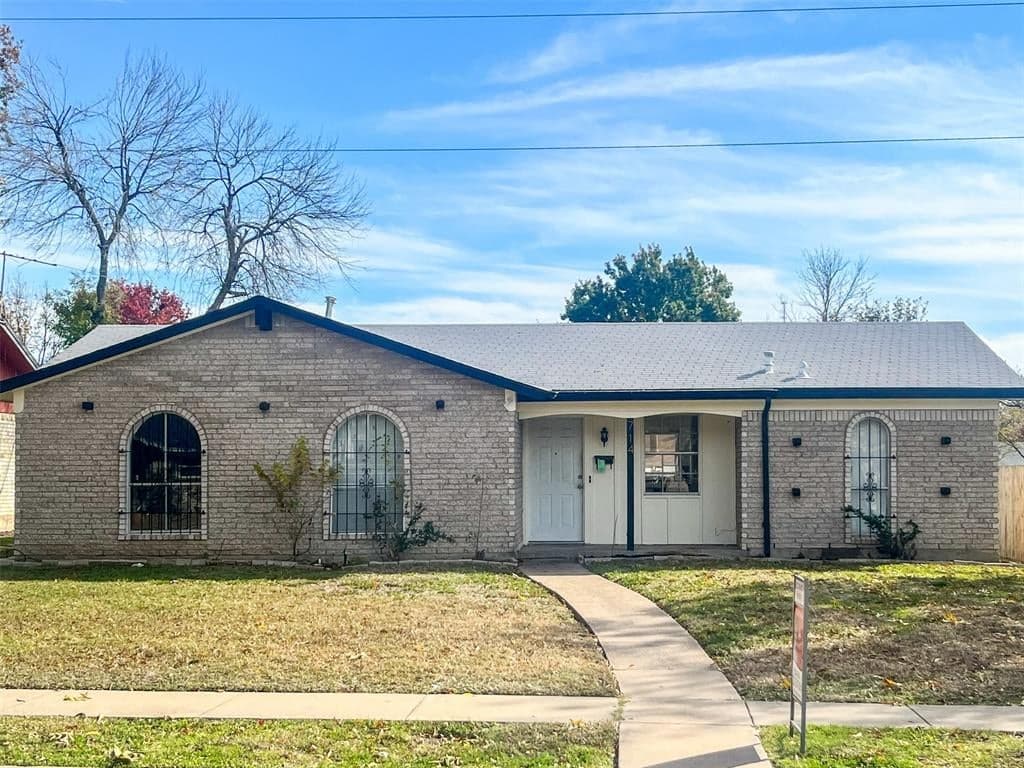 714 Malibu Dr
