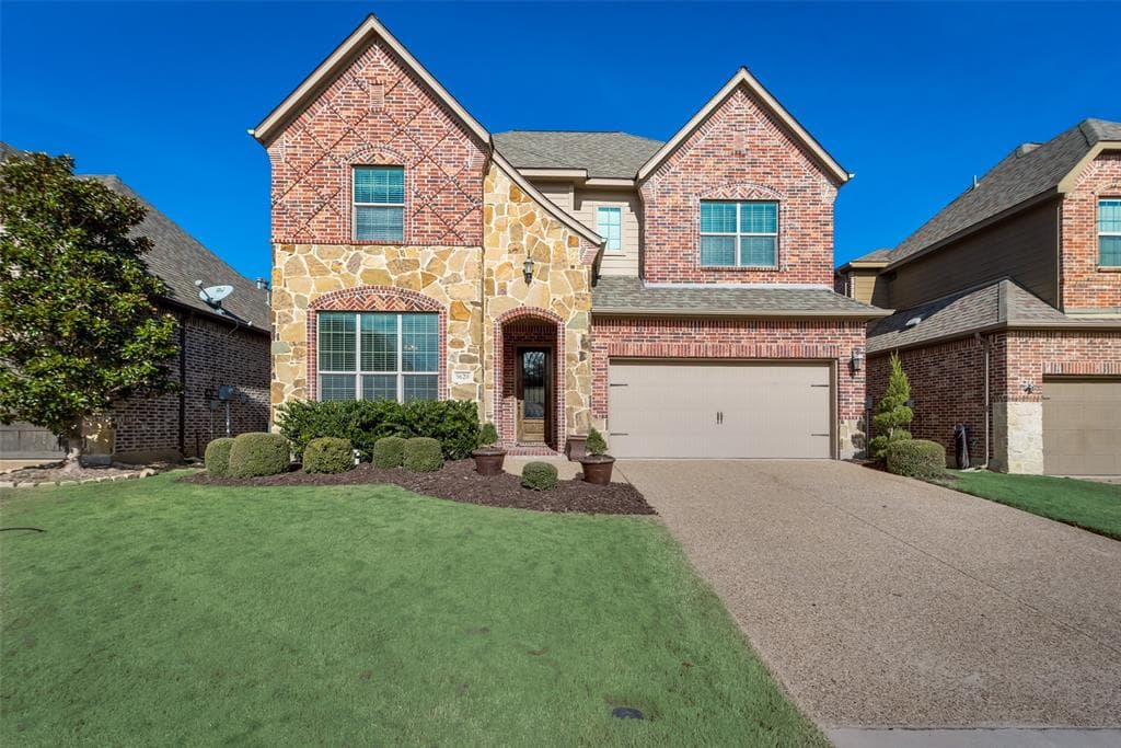 5620 Granada Dr