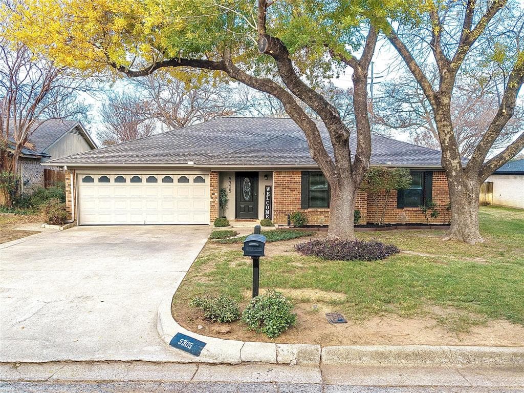 5305 Grissom Dr