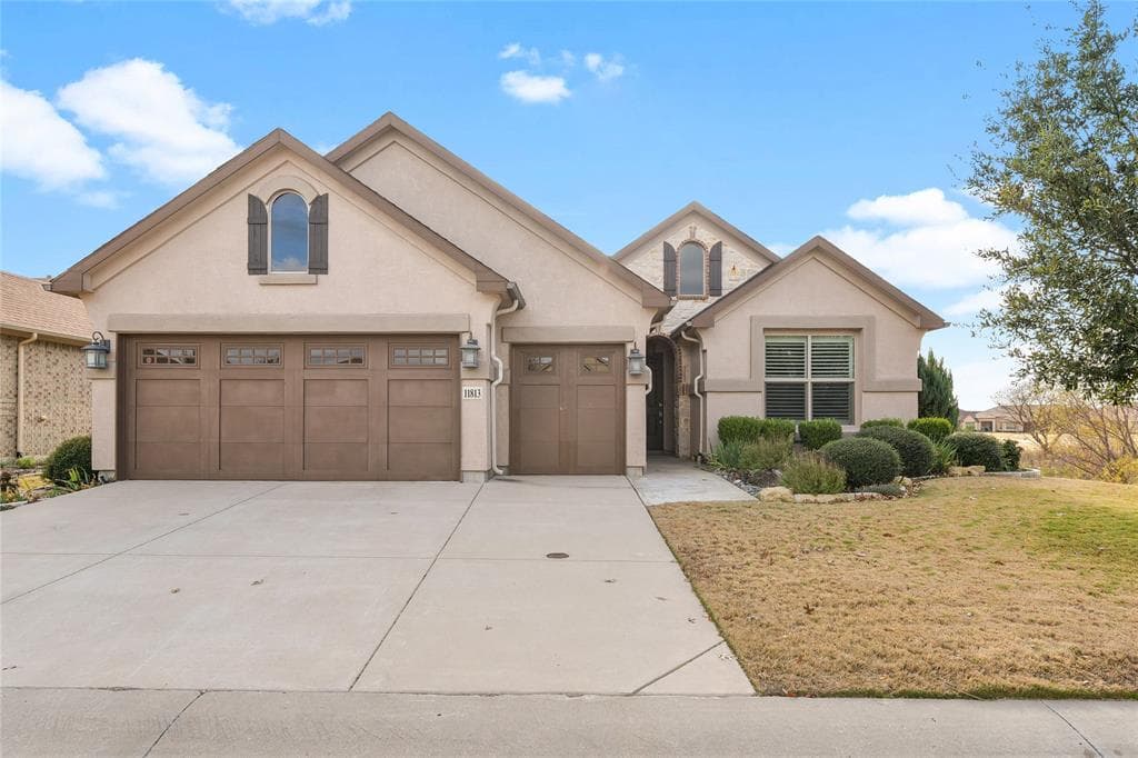 11813 Southerland Dr