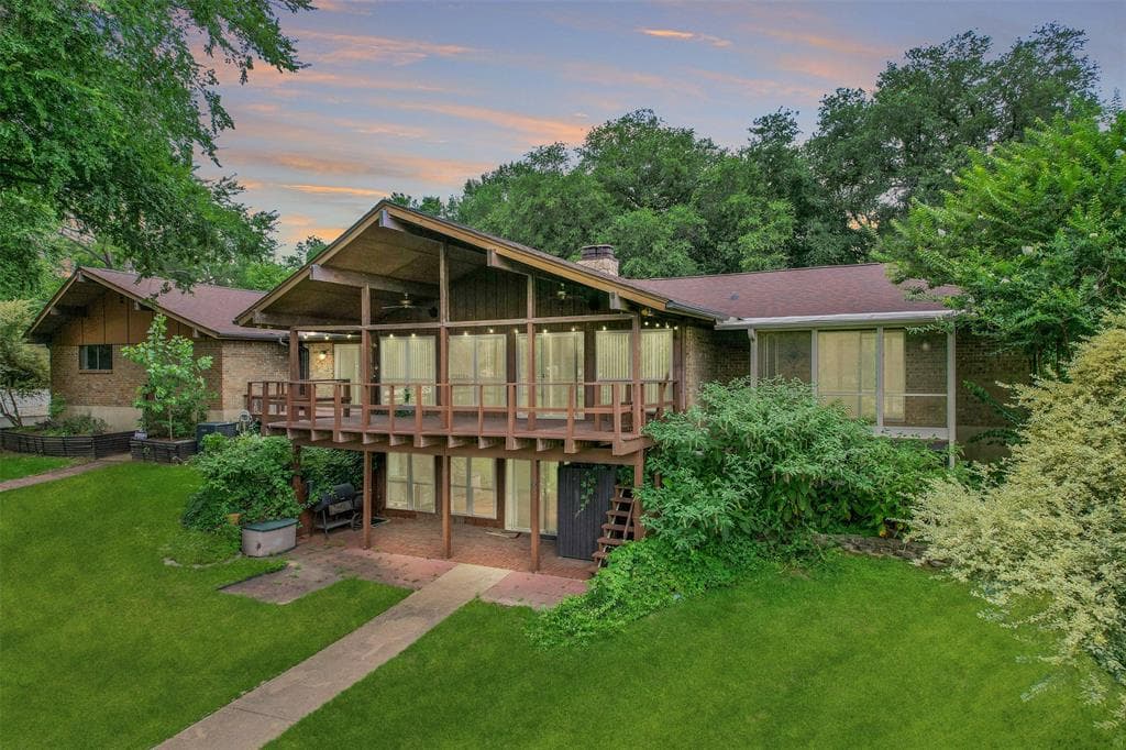 116 Redondo Dr