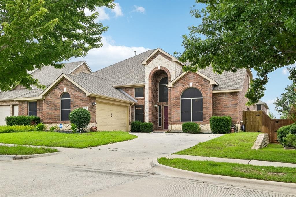 4205 Sweetgum Dr