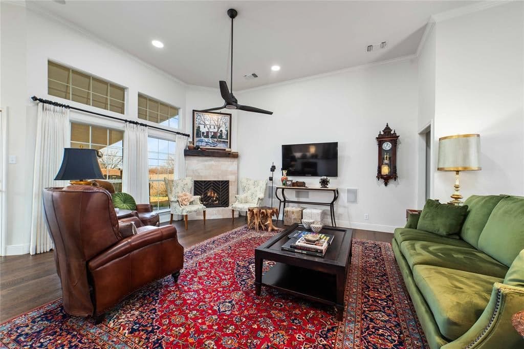 Gallery image 4