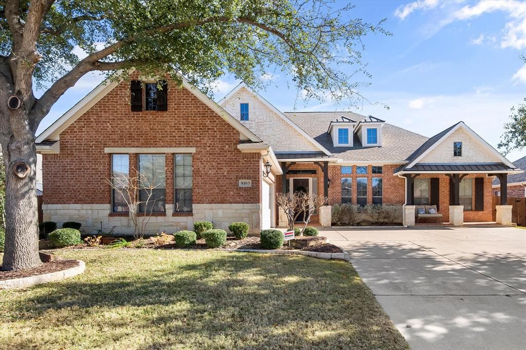 8103 Summerleaf Dr