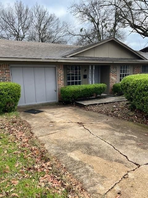 414 Oriole Blvd