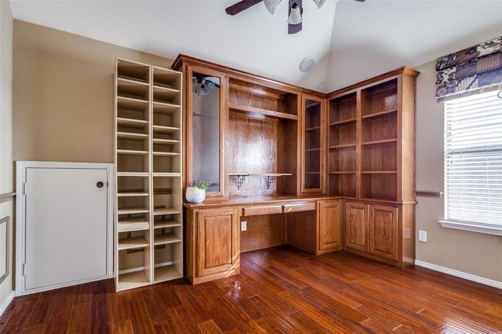 Gallery image 4