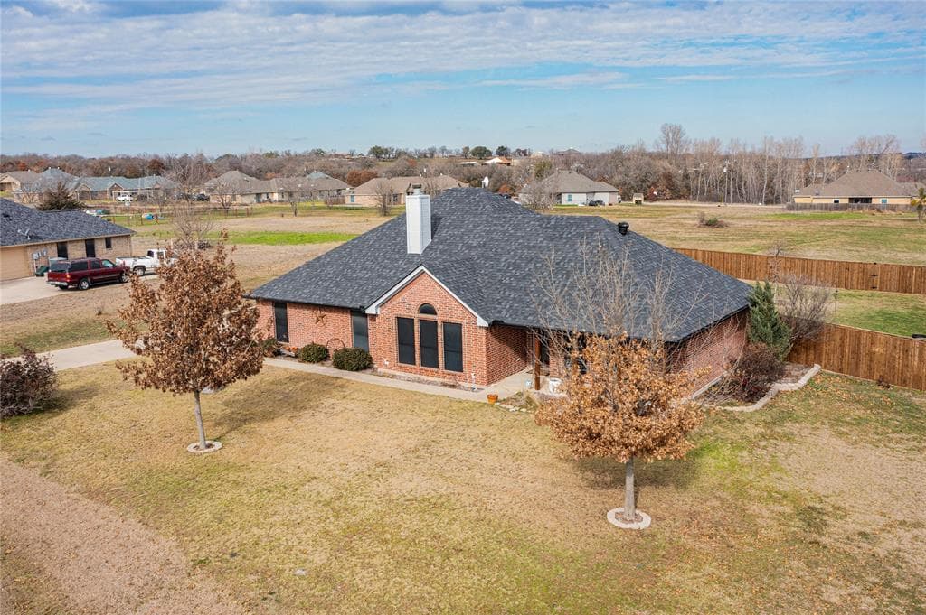 118 Colonial Creek Ln