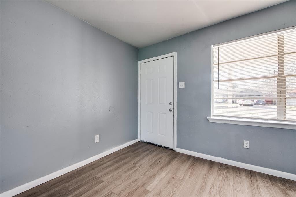 Gallery image 3
