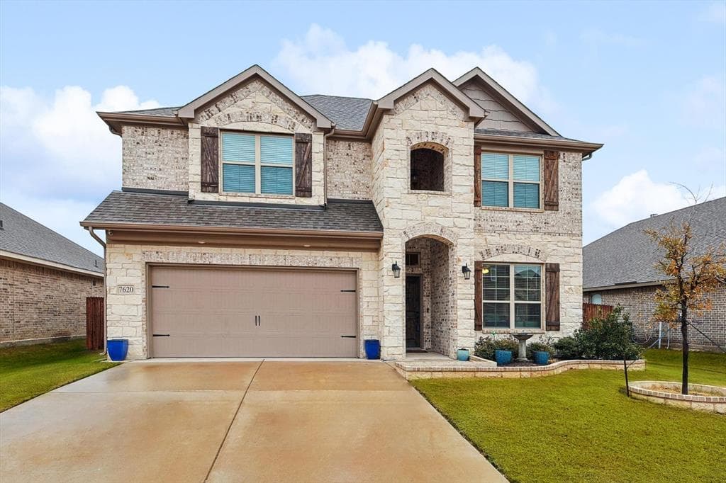 7620 Rothbury Dr