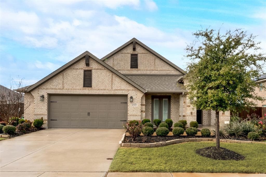 1707 Maplewood Dr