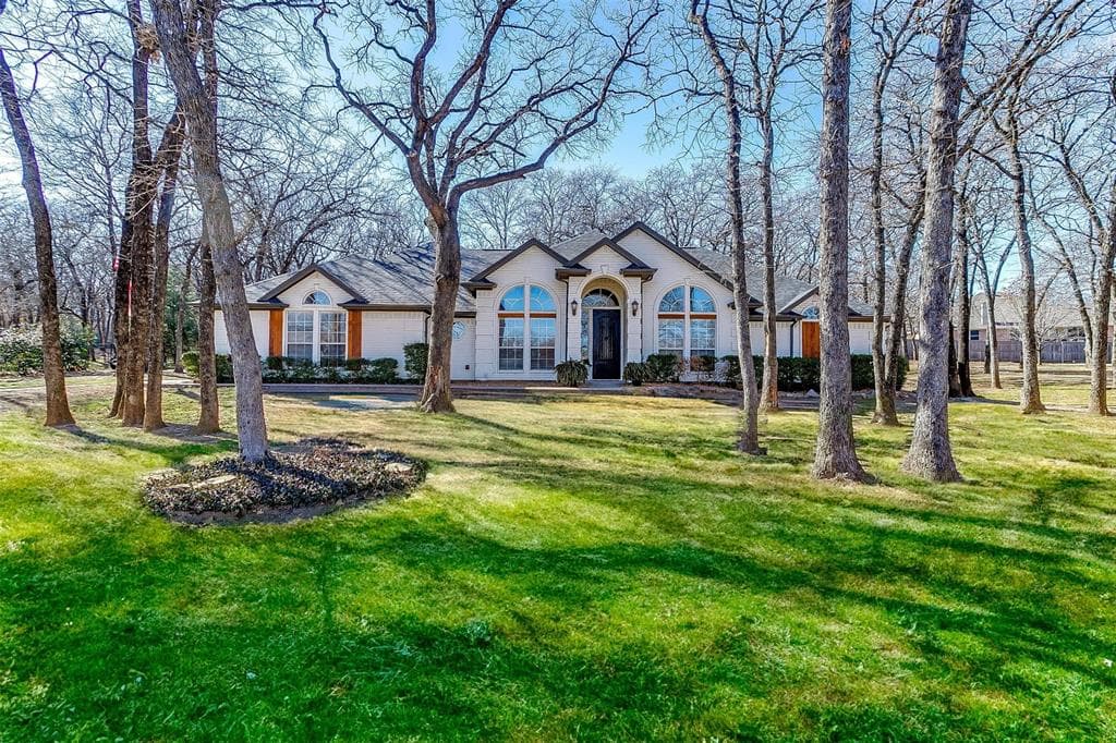 116 Meadow Oaks Dr