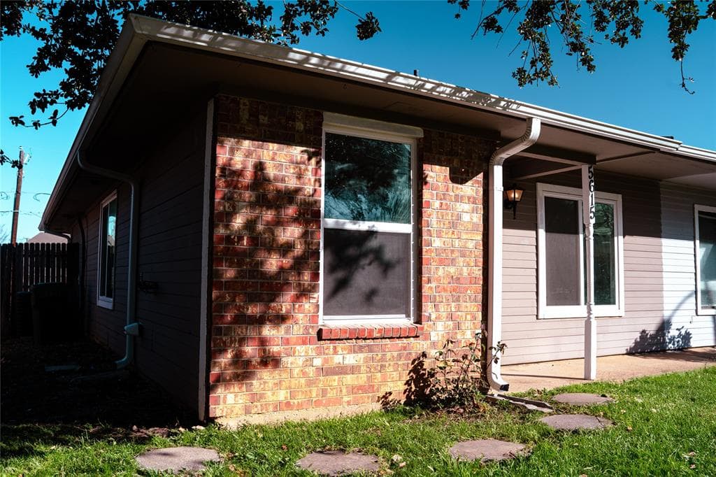 5615 Mansfield Rd