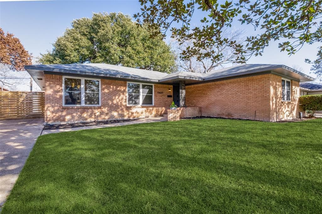 10609 Longmeadow Dr