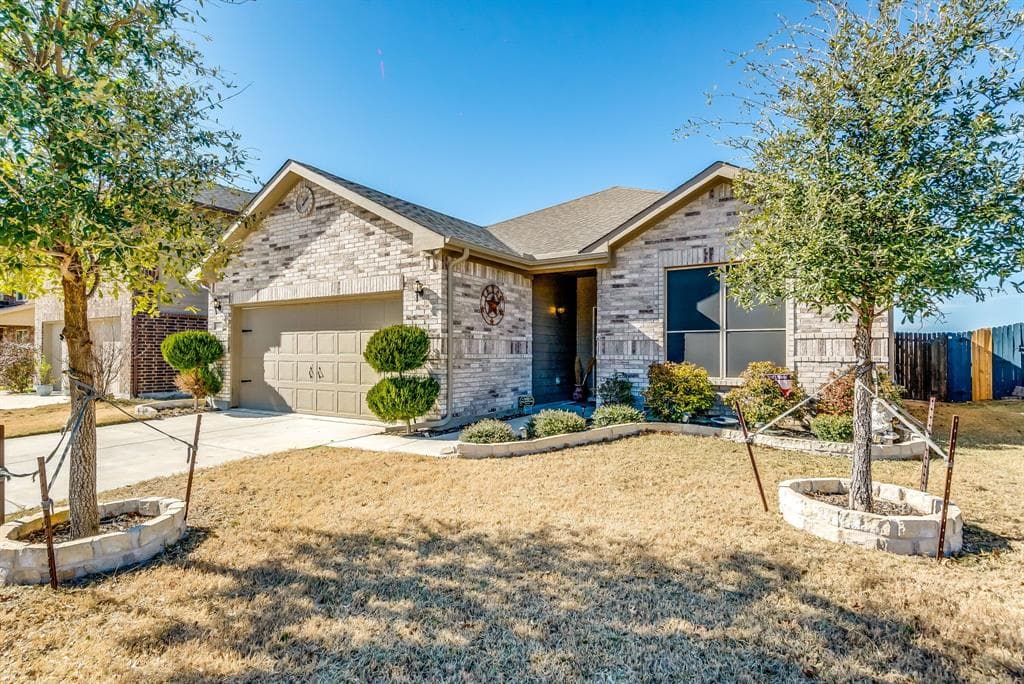 3004 Whitetail Chase Dr