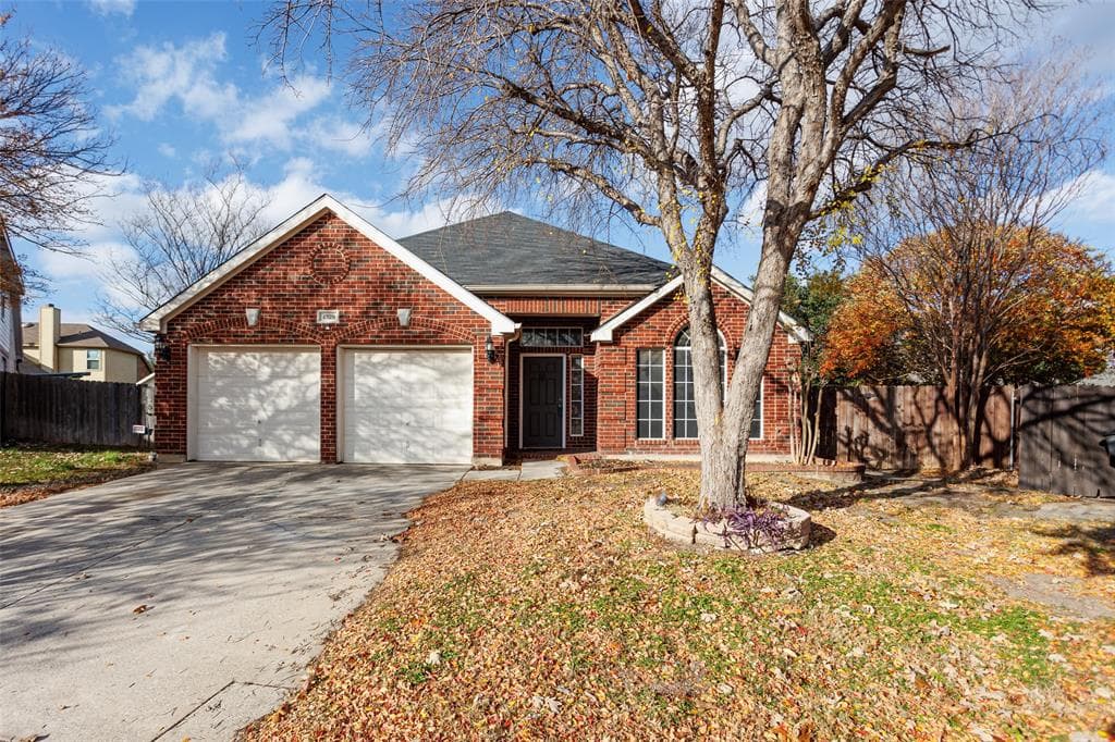 4529 Seneca Dr