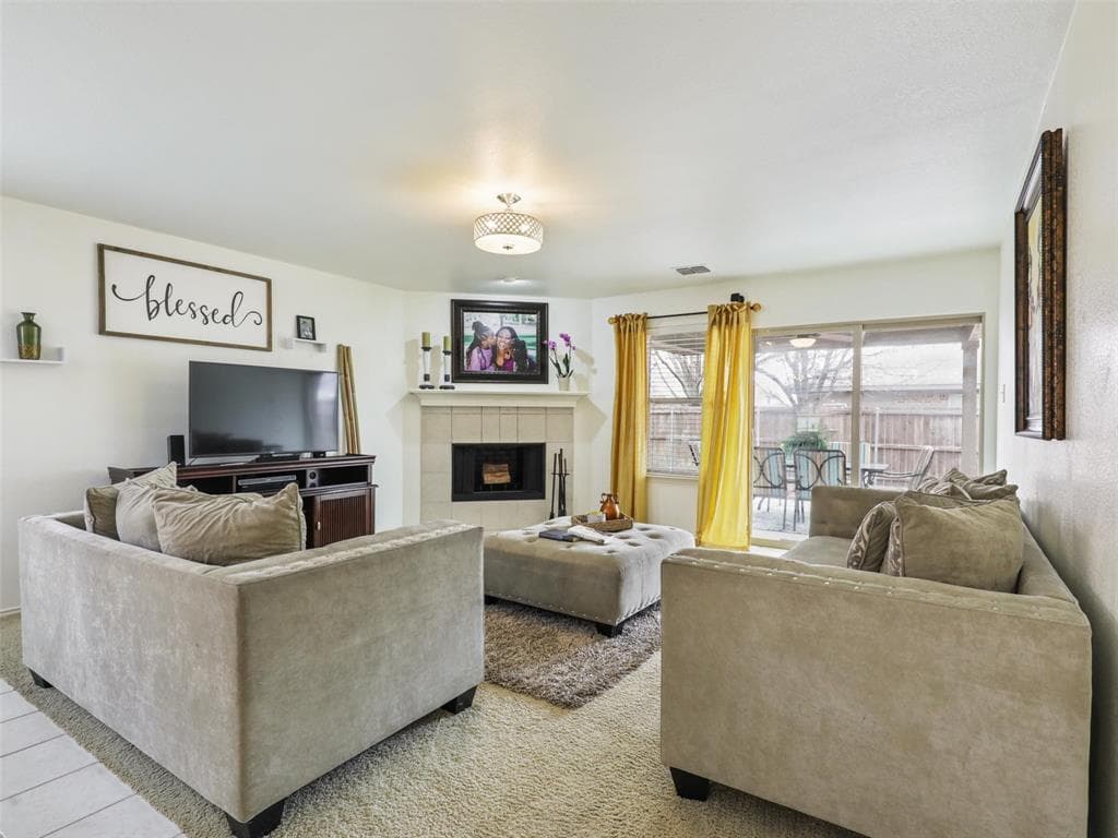 Main property image