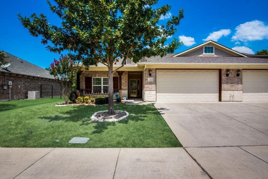 317 Terra Verde Ln