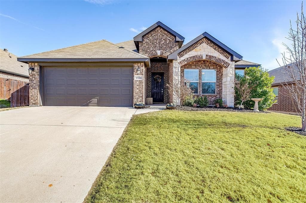 2509 Weatherford Heights Dr
