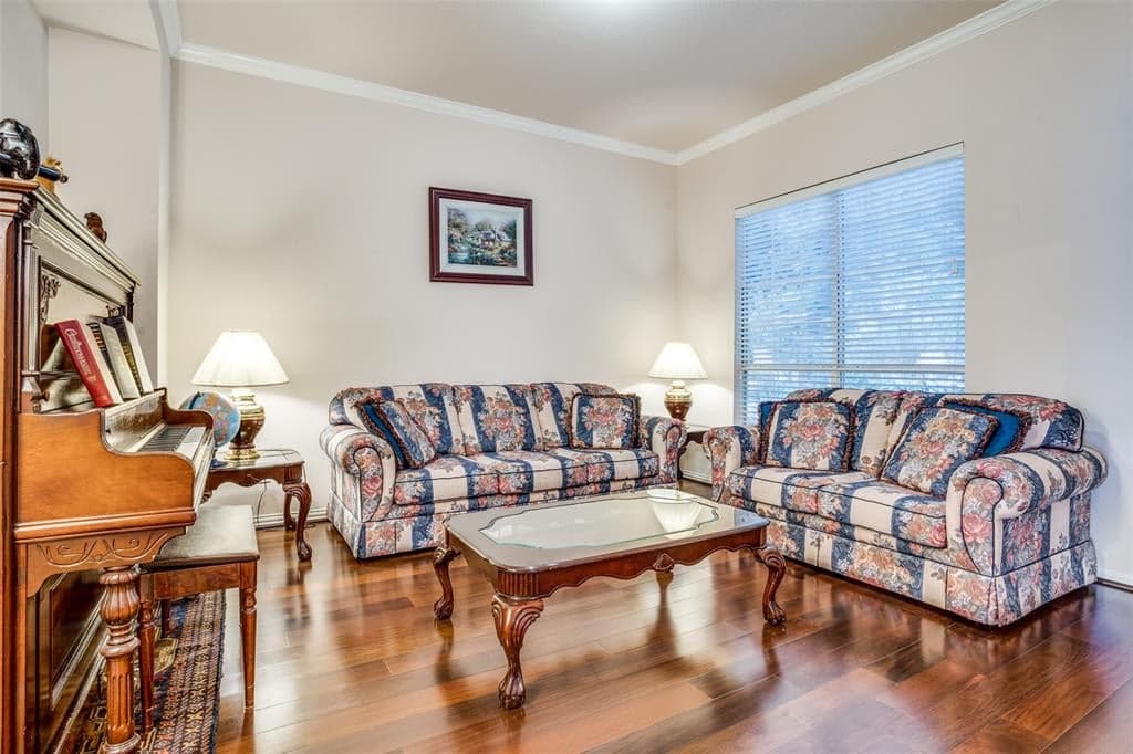 Gallery image 5