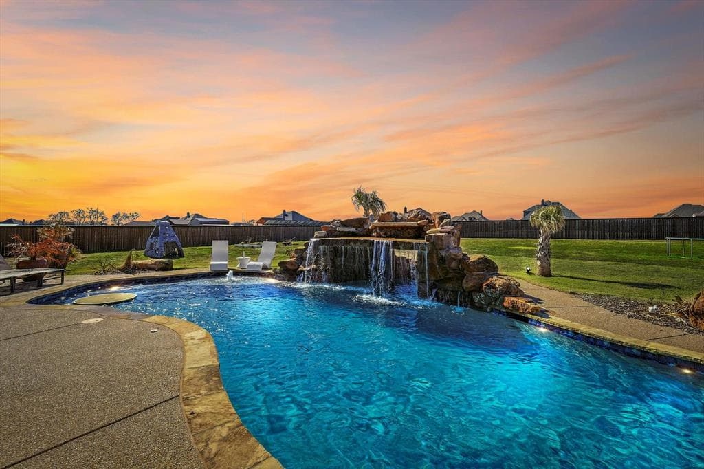 641 Davenport Dr