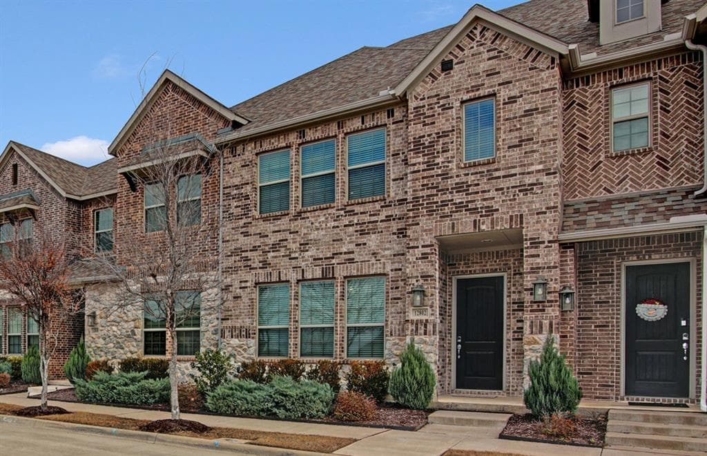 12802 Perrin Ln