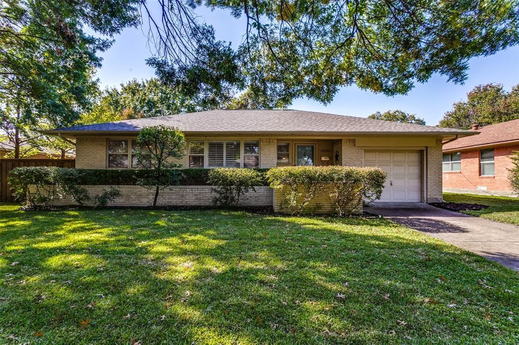 10648 Lake Haven Dr