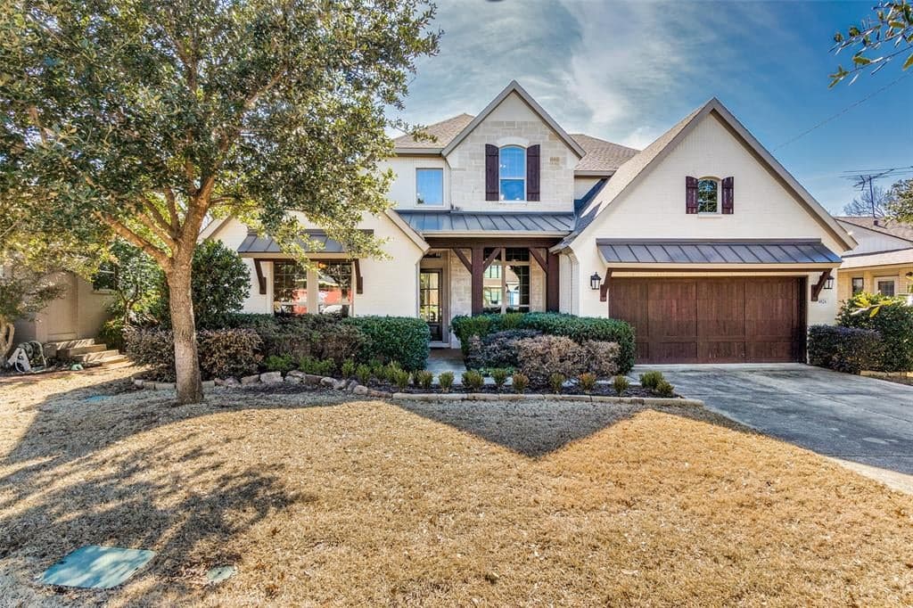 4026 Rochelle Dr